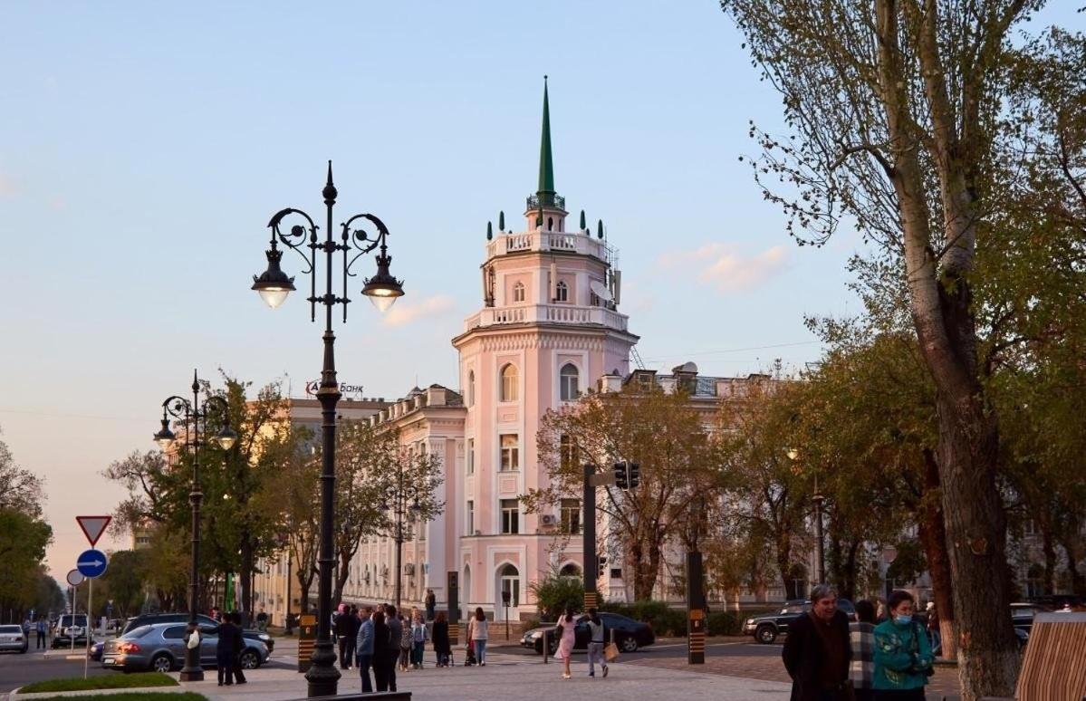 Nadezhda Apartments On Kabanbay Batyr 122 Ałma Ata Zewnętrze zdjęcie